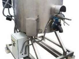 Chocolate Tank (jacketed and electrically heated) - picture1' - Click to enlarge