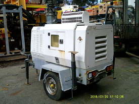 12kva 240 volt new genset in trailers 3cyl perkins / stanford generator silenced , only 1 left - picture2' - Click to enlarge