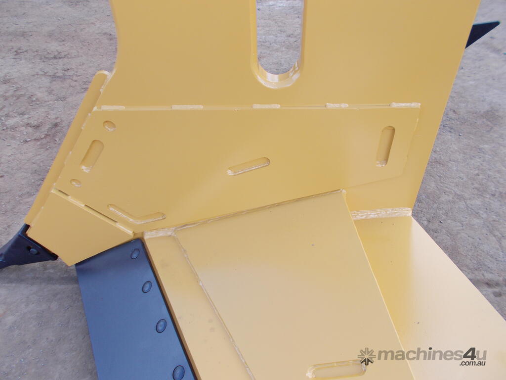 New 2022 homan 13 14 Single Tyne V Cutter Bar Dozer Ripper in Toowoomba