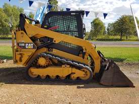 2014 CAT 259D COMPACT TRACK LOADER - picture0' - Click to enlarge