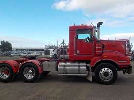 Kenworth T401 - picture0' - Click to enlarge