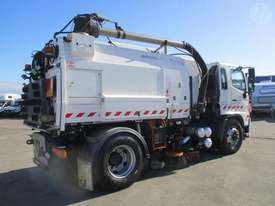 Hino FG 500 Series - picture1' - Click to enlarge
