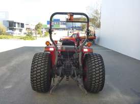 2014 Kubota L4600 HST 4x4 46Hp Tractor with Front End Loader Attachment - picture2' - Click to enlarge