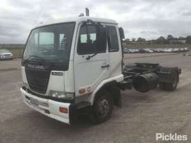 2006 Nissan UD Mk245 - picture2' - Click to enlarge