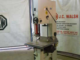Heavy Duty Bandsaw for timber - picture1' - Click to enlarge