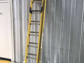 Branach Fiberglass Extension Ladder 2.7 to 3.9m with Exofit Safety Harness - picture1' - Click to enlarge