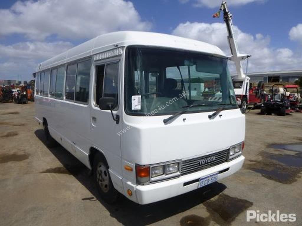 Buy Used Toyota COASTER Commuter Bus in Listed on Machines4u