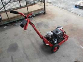 Powerup Lawn Edger - picture1' - Click to enlarge