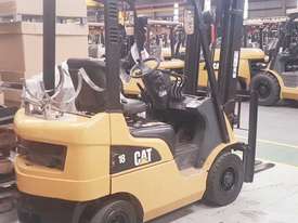 Used 1.8T CAT LPG Forklift - picture0' - Click to enlarge