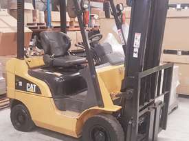 Used 1.8T CAT LPG Forklift - picture1' - Click to enlarge