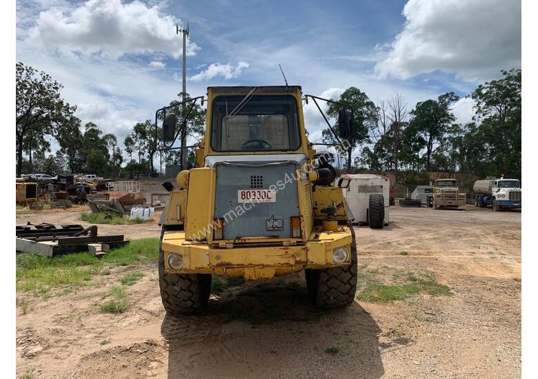 caption 1994 VOLVO A25 Articulated Dump Truck