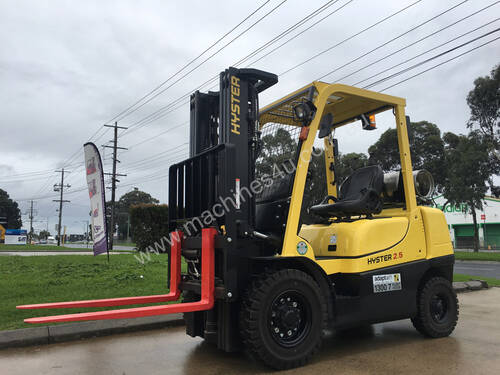 Used/Second Hand Hsyter 2.5 Dual Duel Forklift 