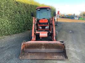 Kubota L5740 Cabin Tractor - picture0' - Click to enlarge