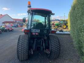 Kubota L5740 Cabin Tractor - picture1' - Click to enlarge