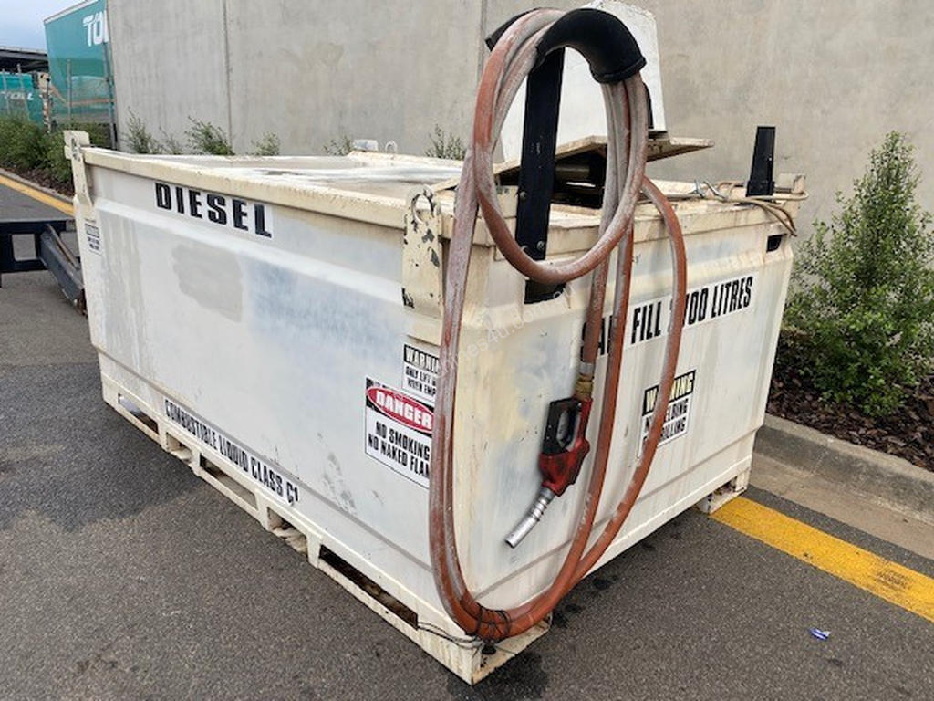 Used 2016 transtank TRANS TANK TRANS 2700 Fuel Tank Liquid Gas Storage