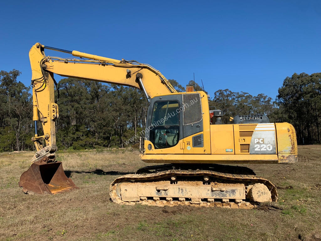 Used komatsu PC2208 Excavator in PENRITH, NSW