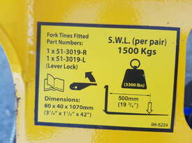 1500kg Skid Steer Pallet Forks - picture1' - Click to enlarge