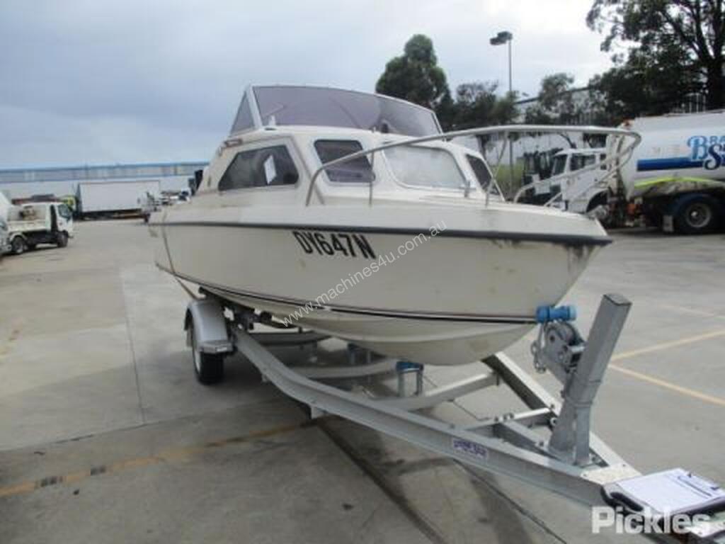 Buy Used Hinton Hinton Trucks in , Listed on Machines4u