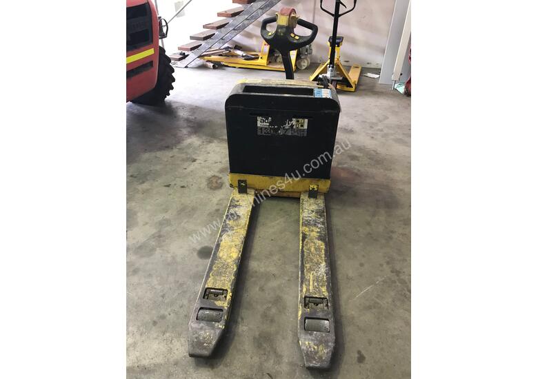 caption 2.0T Battery Electric Pallet Truck