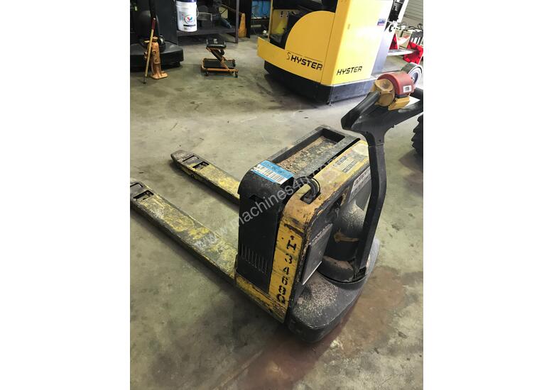 caption 2.0T Battery Electric Pallet Truck
