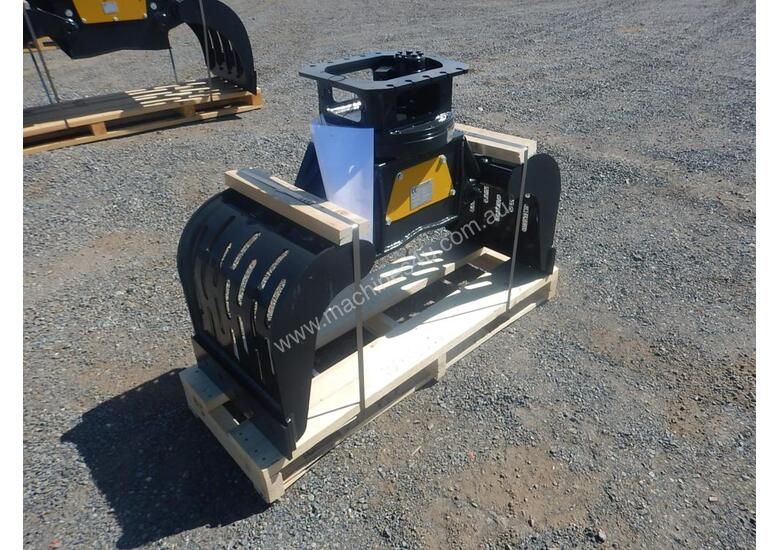 caption Mustang GRP250 Rotating Grapple