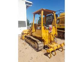 CATERPILLAR 933C Track Loaders - picture2' - Click to enlarge