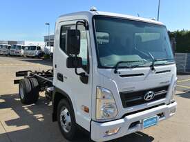 2020 HYUNDAI EX4 SWB - Cab Chassis Trucks - picture0' - Click to enlarge