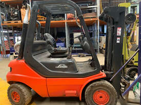 Linde H25 LPG / Petrol Counterbalance Forklift - picture0' - Click to enlarge