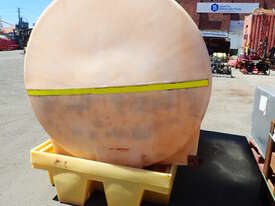 1 X 5000 LITRE WATER TANK & 1 X SPILL CONTAINMENT PALLET - picture0' - Click to enlarge
