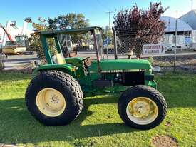 Tractor John Deere 1750 4x4 Rops 50HP - picture0' - Click to enlarge