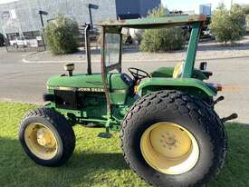 Tractor John Deere 1750 4x4 Rops 50HP - picture1' - Click to enlarge