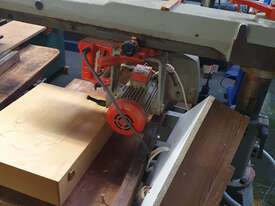 Radial Arm Docking Saw - picture1' - Click to enlarge
