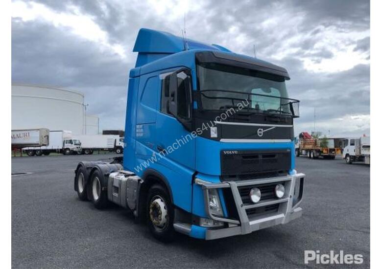 caption 2014 Volvo FH540