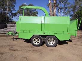Wood chipper trailer mounted - picture0' - Click to enlarge