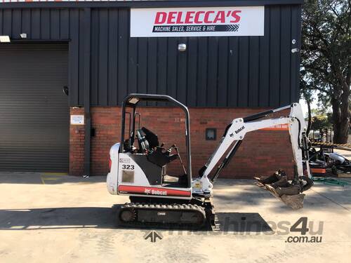 Bobcat Excavator 323