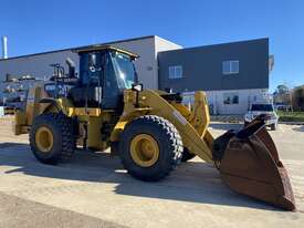 2016 Caterpillar 950K Wheel Loader  - picture1' - Click to enlarge