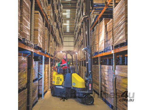 Narrow Aisle Articulated Forklift