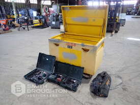 SITE BOX COMPRISING OF 3 X BATTERY DRILLS, ARBORTECH SAW & OTHER ASSORTED BATTERY TOOLS - picture1' - Click to enlarge