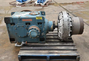 DAVID BROWN GEARBOX B2-280 15.41:1 Enclosed Gear Drive w HYDRAULIC COUPLING