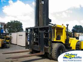 HYSTER 520B Forklift (PS064) - picture1' - Click to enlarge