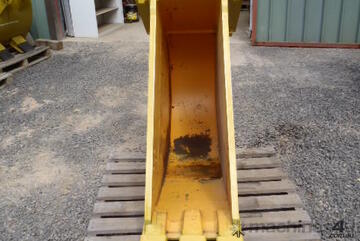 T E Digging Trenching Bucket