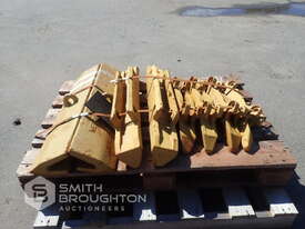 PALLET COMPRISING OF WING SHROUDS & ARROW HEADS (UNUSED) - picture0' - Click to enlarge