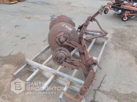 3 POINT LINKAGE 3 DISC PLOUGH - picture0' - Click to enlarge