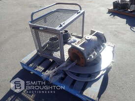 PALLET COMPRISING OF ELAST-O-VALVE, ATTACHMENTS & METAL CAGE - picture0' - Click to enlarge