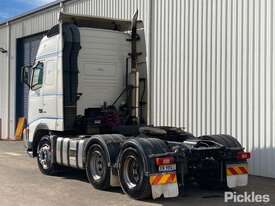 2005 Volvo FH Series - picture2' - Click to enlarge