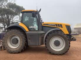 2015 JCB 8310 Row Crop Tractors - picture0' - Click to enlarge