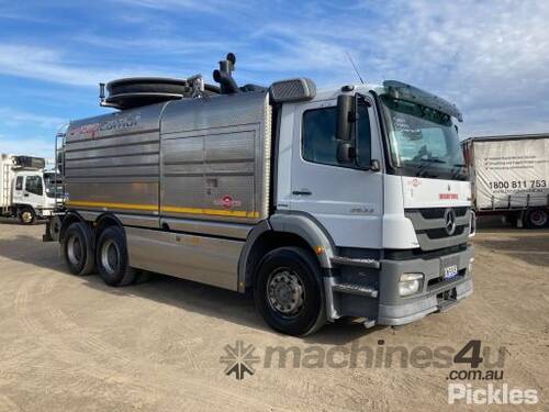 2012 Mercedes Benz Axor 2633