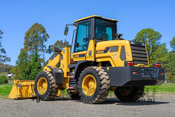 Wheel Loader 6.5T with 4 Free Attachments & 2 Year Warranty! LIMITED TIME OFFER!