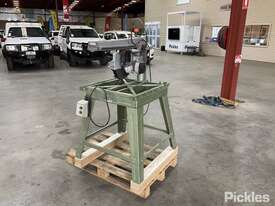 DeWalt Radial Arm Saw , DW 8001 , - picture0' - Click to enlarge