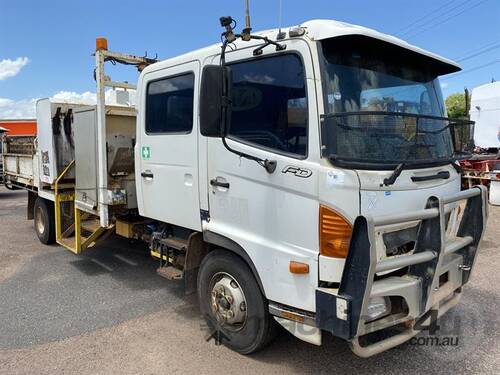 Hino FD1J